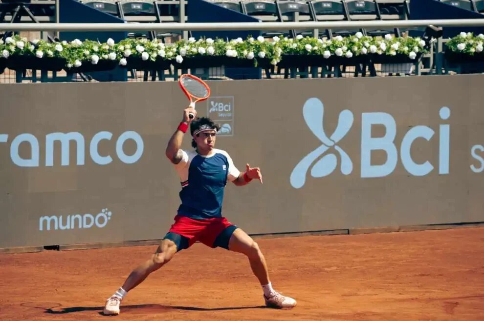 Comesaña debuta con triunfo en Roland Garros