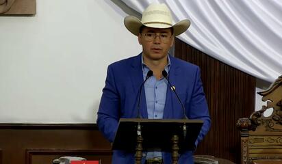 Congreso de Coahuila revisa inasistencias de diputado del PT