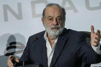 Carlos Slim descartó preocupación por la baja de Moody’s y anunció una inversión de 5 mil millones de dólares en México para el próximo año  El empresario