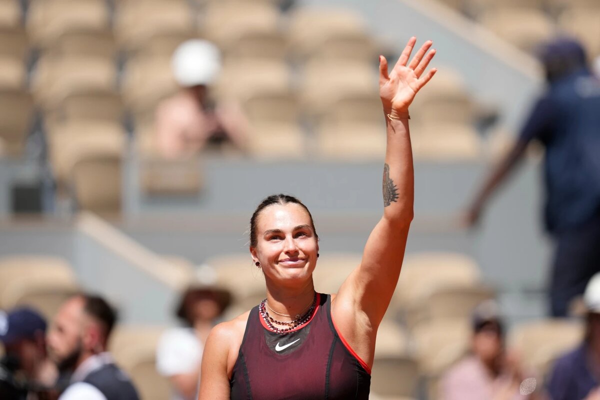 Sabalenka debuta con triunfo en Roland Garros 2026