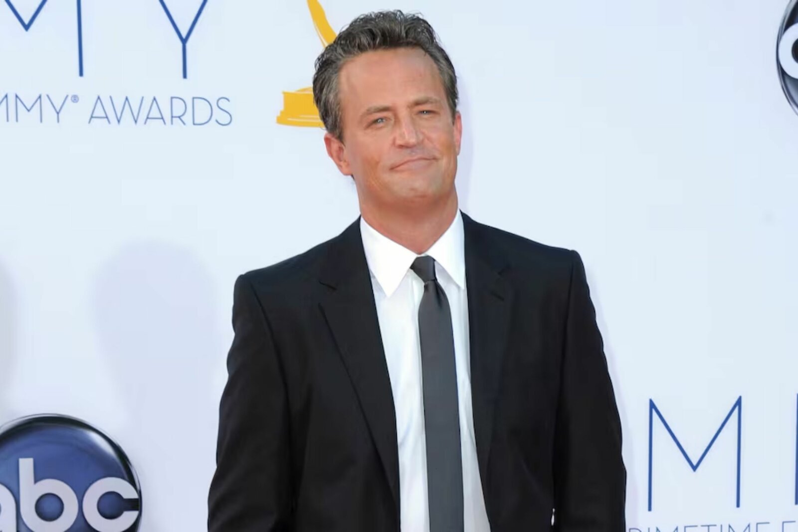 Sentencian al asistente de Matthew Perry por caso de ketamina