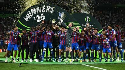 Crystal Palace vence 1-0 al Rayo y es campeón de la Conference League