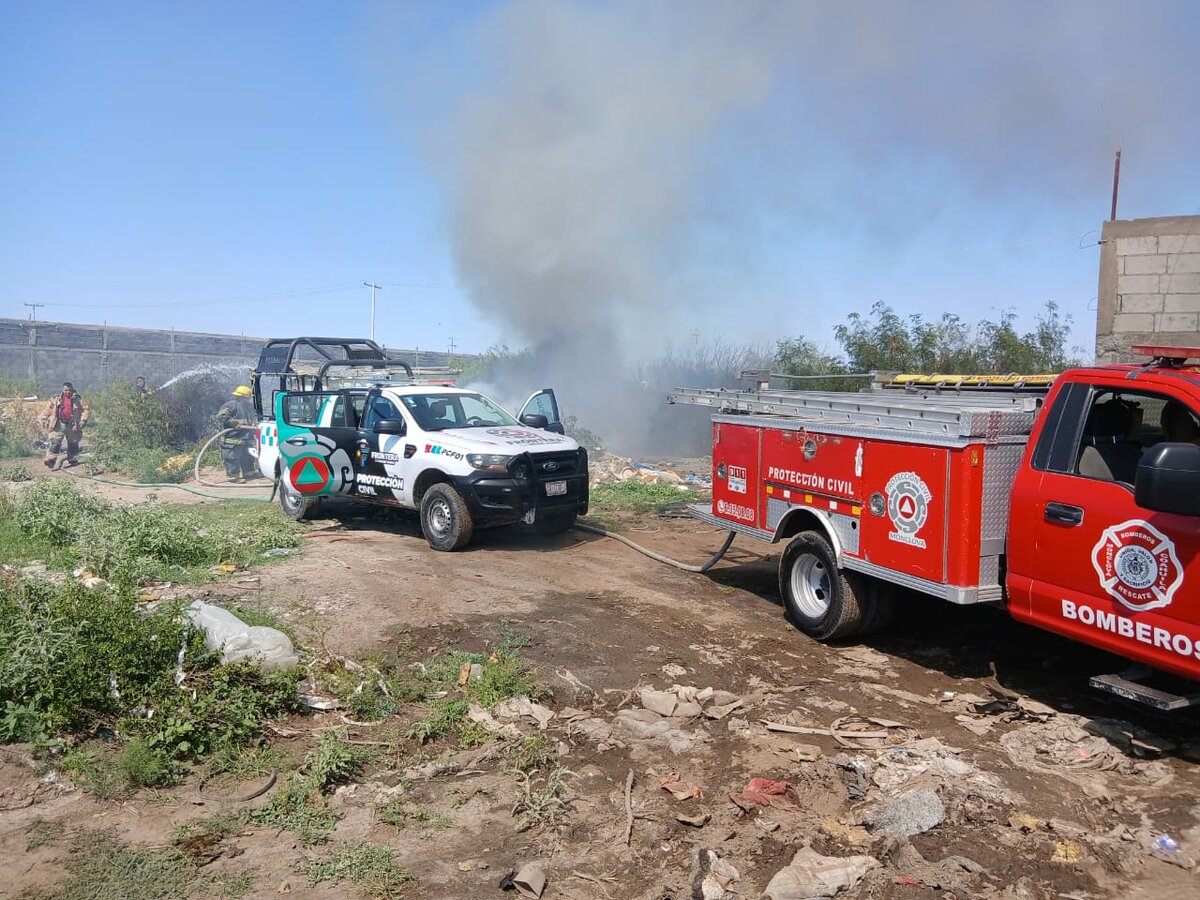 Incendio junto al Centro de Bienestar Animal moviliza a Bomberos en Monclova