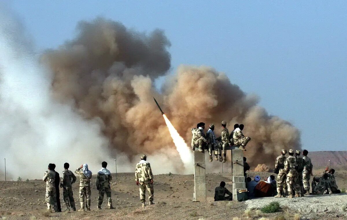 Estados Unidos e Irán intensifican tensión militar en el estrecho de Ormuz