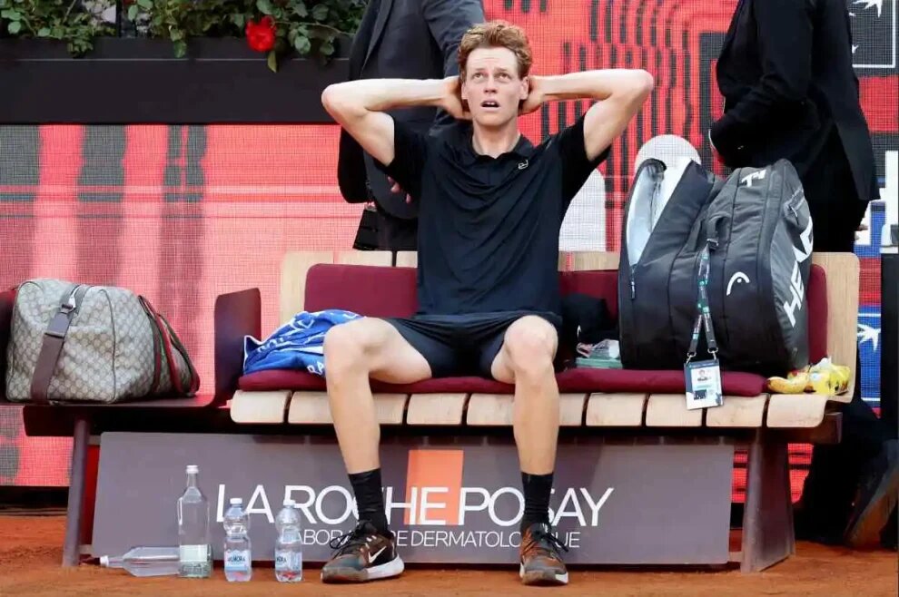 Cerúndolo elimina a Sinner en Roland Garros