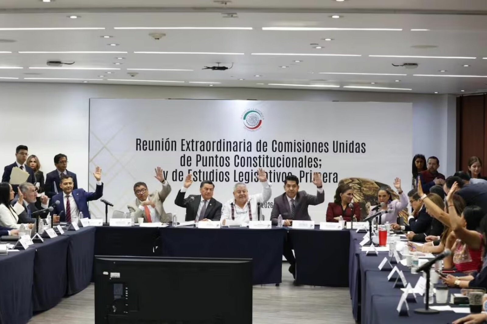Comisiones del Senado aprueban reforma que aplaza elección judicial a 2028
