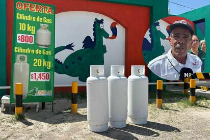 Protección Civil mantiene programa permanente para reemplazar cilindros deteriorados y reducir riesgos domésticos en viviendas.  Con el objetivo de prevenir