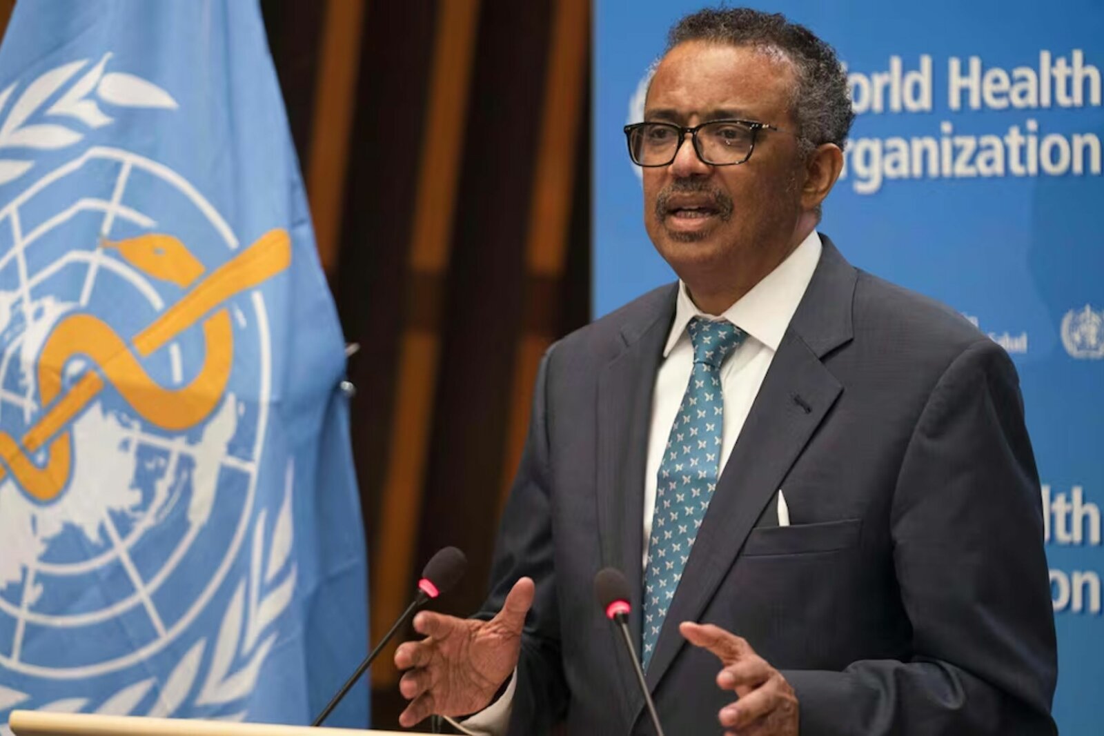 Jefe de la OMS visita Ituri ante brote de ébola en Congo