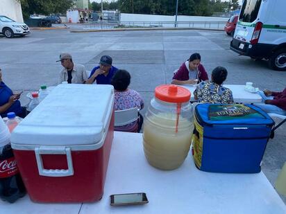 Acto de solidaridad brinda apoyo a familiares de pacientes en Nueva Rosita