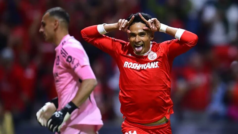 Toluca campeón de Concacaf tras vencer a Tigres en penales