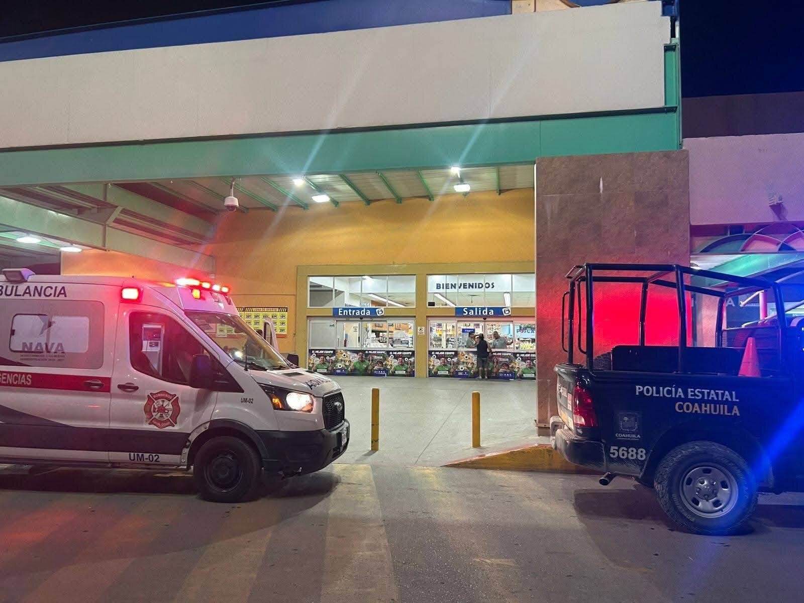 Investigan muerte de hombre en el centro de Nava