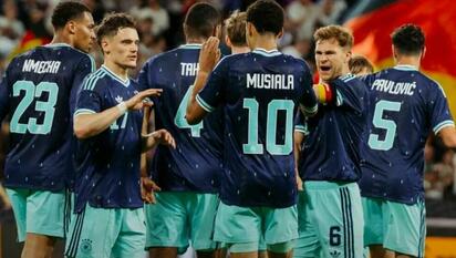 Alemania aplasta a Finlandia en la despedida de su gente previo al Mundial