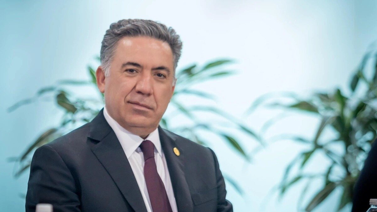 funcionarios