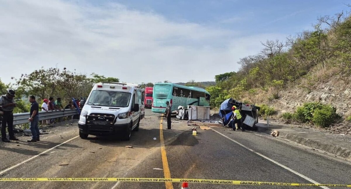 Accidente en carretera Transístmica deja seis muertos en Oaxaca