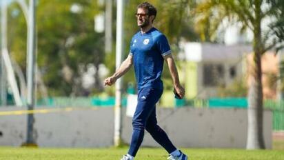 Iván Alonso califica de 'huida' la salida de Anselmi de Cruz Azul