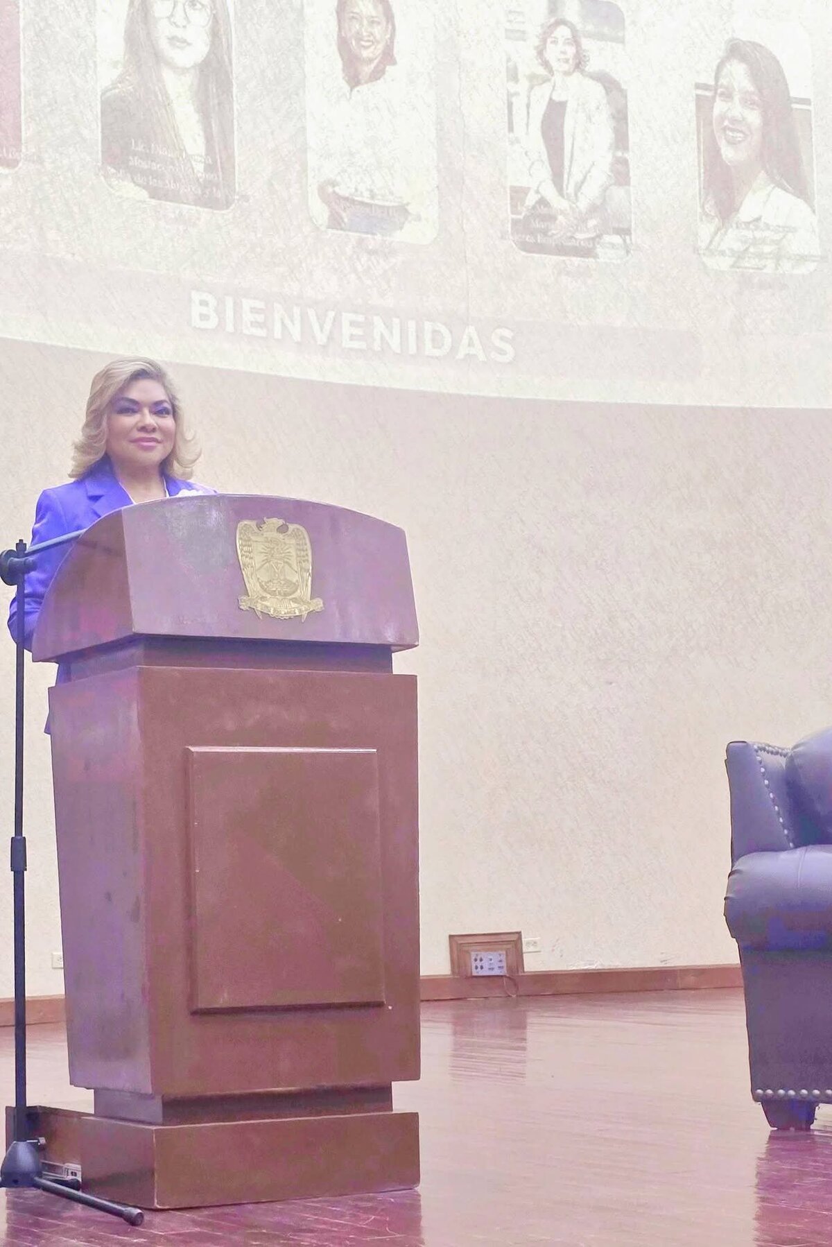 Cinco minutos con Pilar... Esto de la doble nacionalidad
