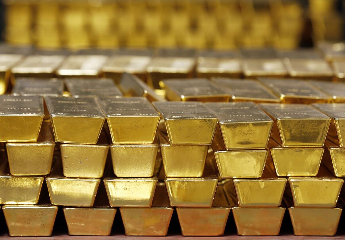 Oro avanza 1.7% ante expectativas de alivio geopolítico