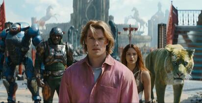 De galán a He-Man: la transformación de Nicholas Galitzine