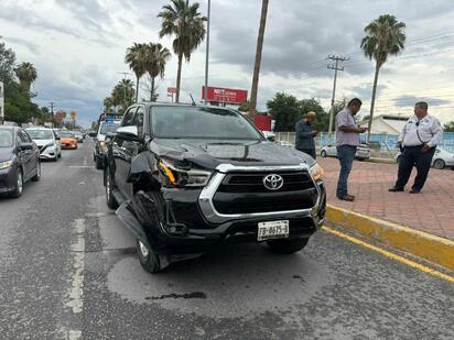 Oficiales de Control de Accidentes se encargaron del peritaje.  Una fuerte afectación a la circulación vehicular se registró la tarde del jueves sobre