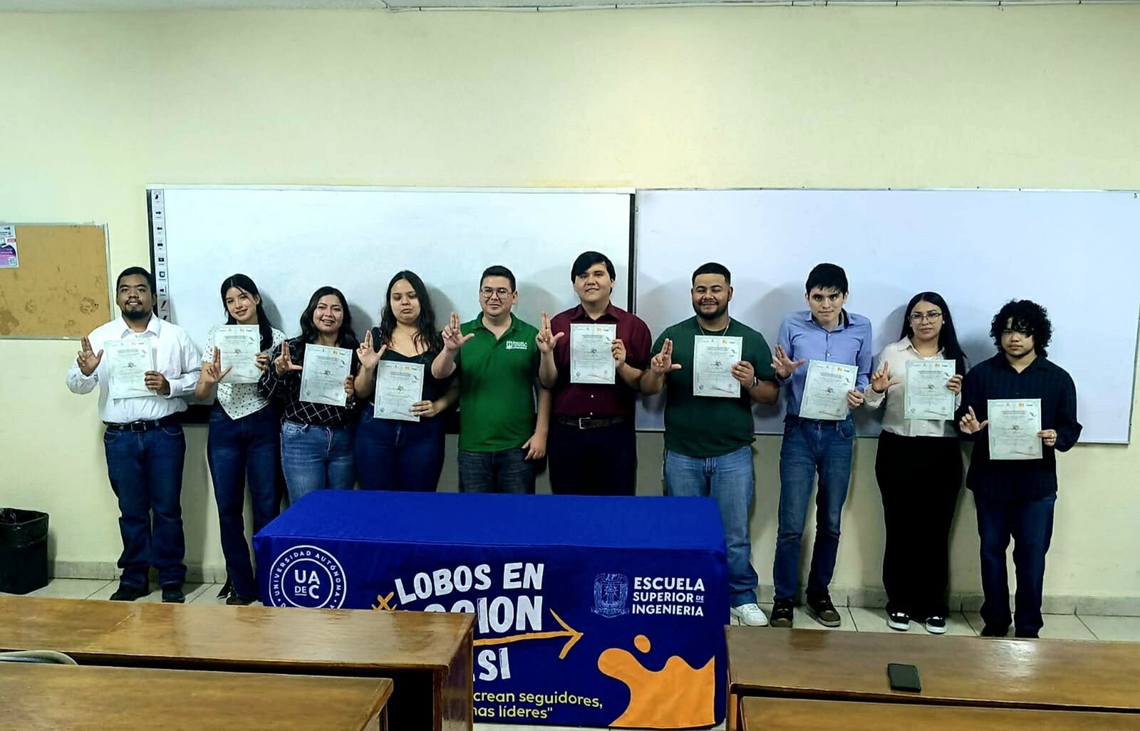 EDUCACIÓN ICATEC y la UAdeC concluyeron una capacitación en herramientas digitales para ingeniería, fortaleciendo las competencias tecnológicas de estudiantes y futuros