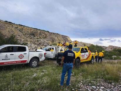 Controlan incendio forestal en las faldas del Cerro de la Gloria
