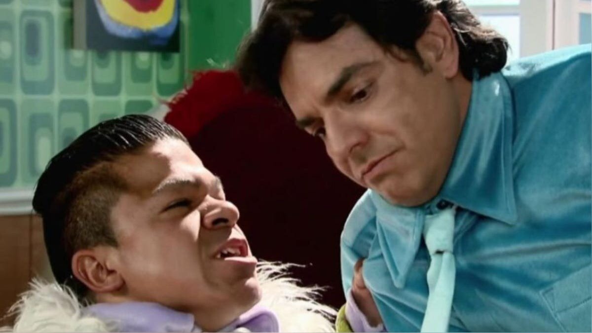 Eugenio Derbez reacciona a la muerte de Abraham Pérez, ‘Lic. Cortillo’