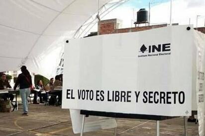 ELECCIONES COAHUILA Lista Nominal Definitiva de Coahuila está integrada por 2 millones 497 mil 551 ciudadanas y ciudadanos.  Al iniciar la jornada electoral correspondiente
