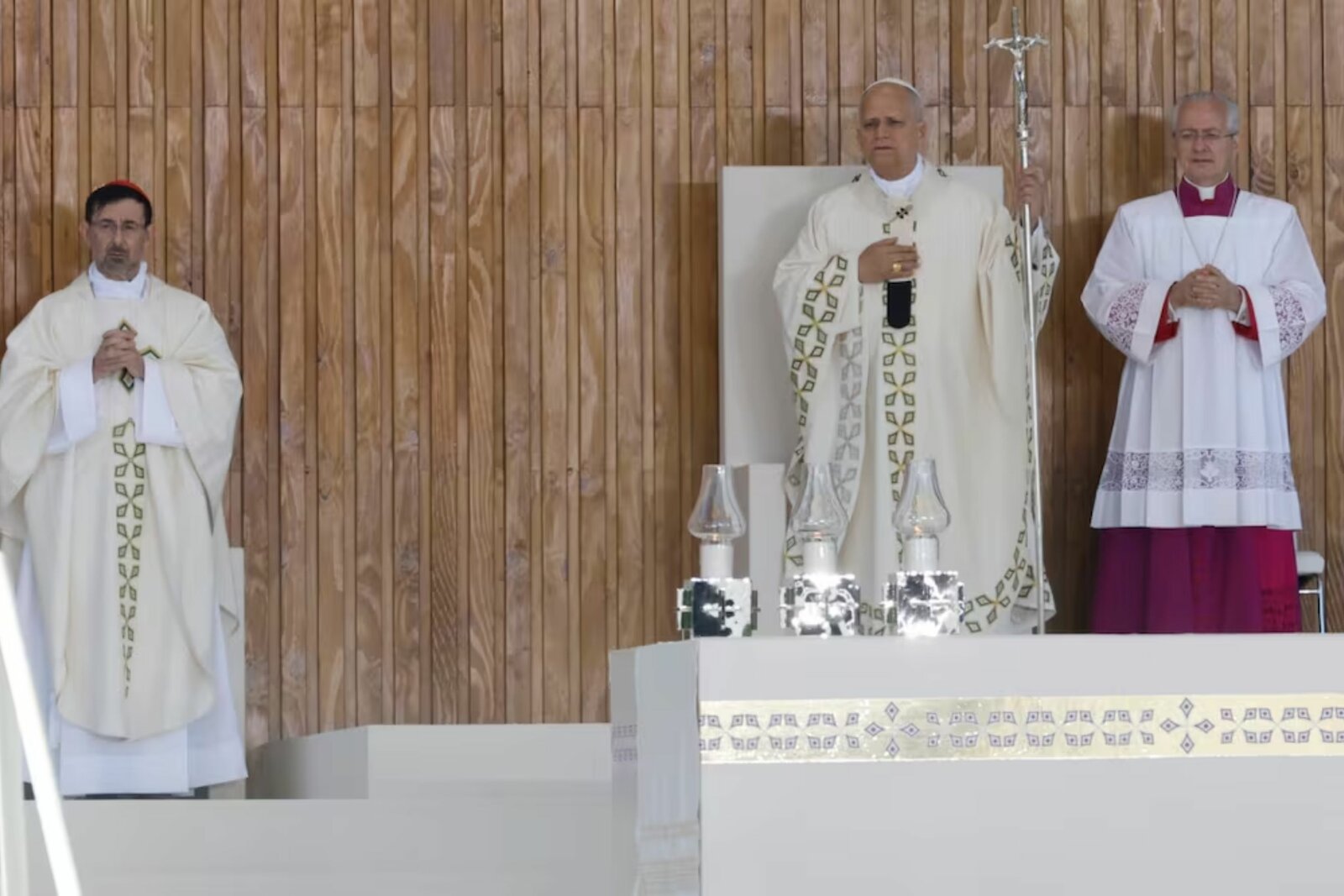Papa León XIV Papa León XIV