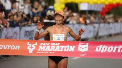 Laura Galván conquista el Medio Maratón de Chicago con dominante actuación