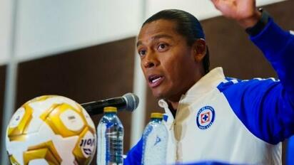 Cruz Azul define a Juan José Martínez como auxiliar de Joel Huiqui