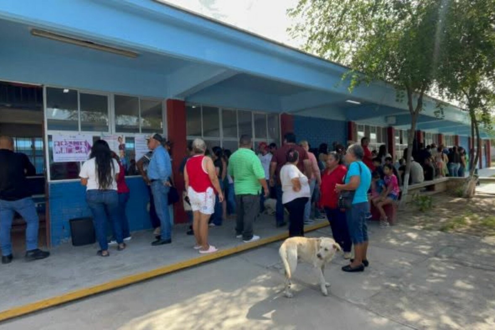Apertura tardía de casillas provocó molestia entre electores en Frontera