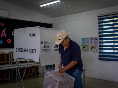 Entre baja participación y algunas denuncias elecciones en Coahuila