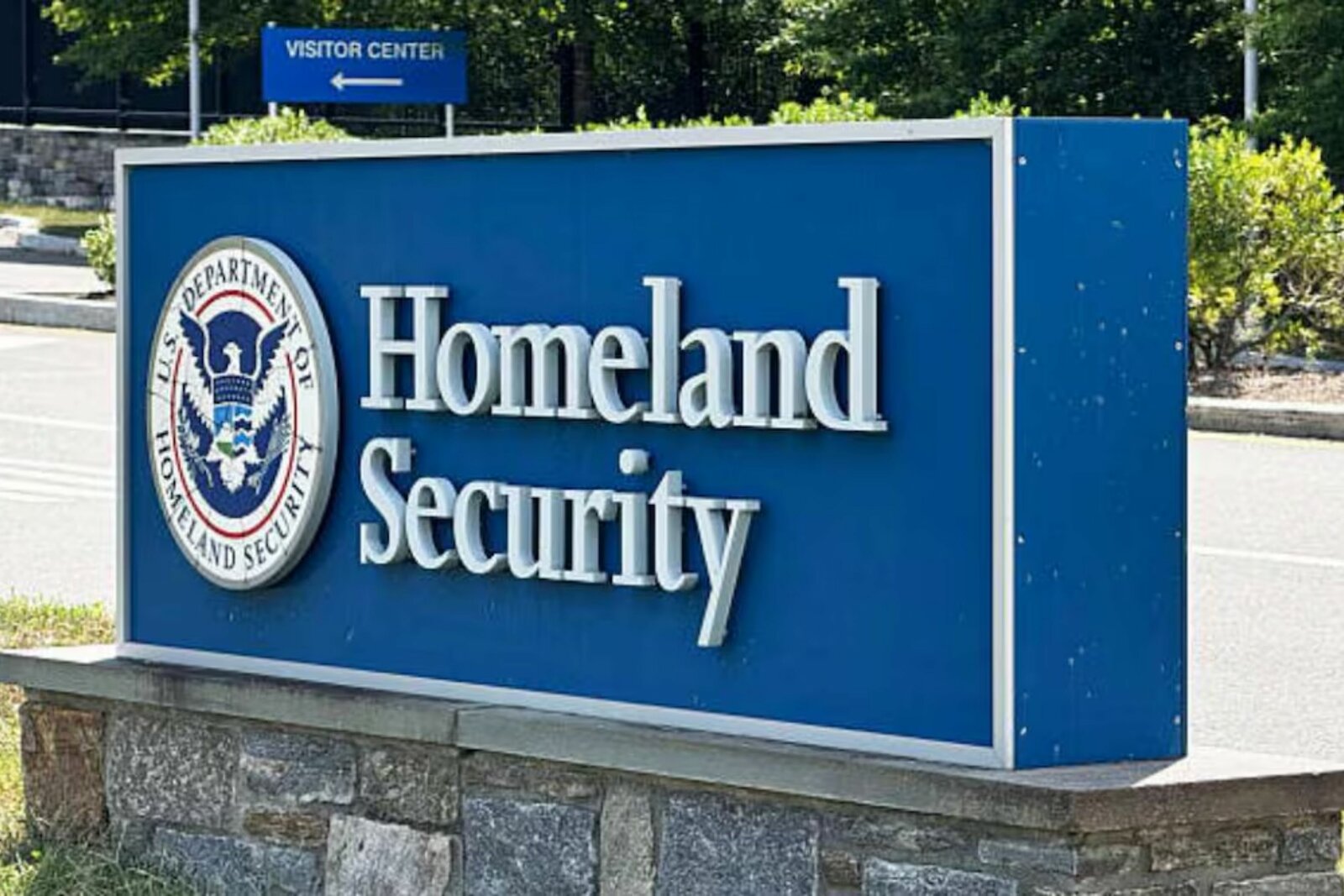 DHS niega permisos especiales a Durazo y Villarreal para ingresar a EU