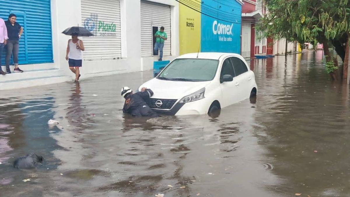 Boris golpea el sur de México con inundaciones y derrumbes