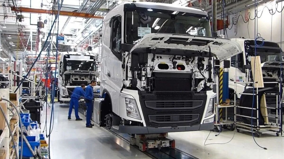 Ventas mayoristas de camiones crecen 20.1% en México
