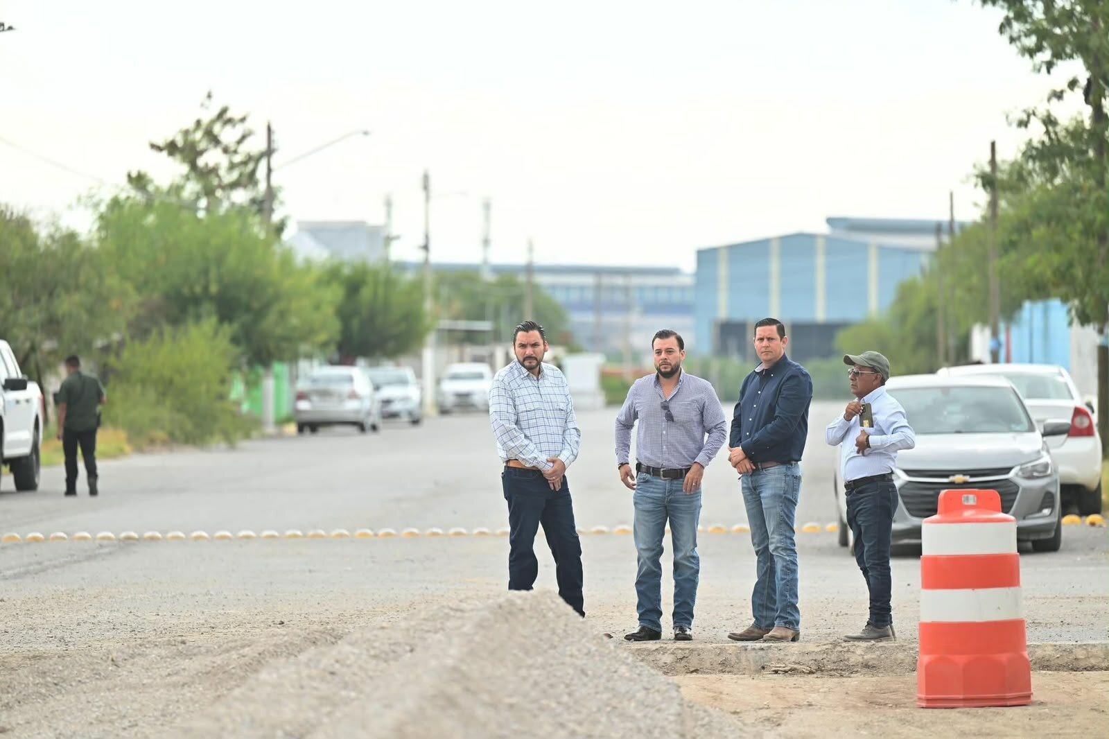 Supervisan avances de pavimentación y rehabilitación de espacios públicos en Monclova