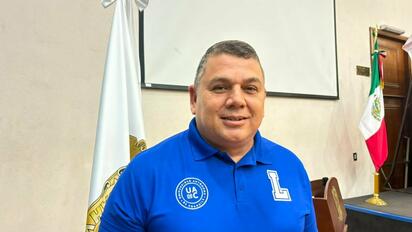 Durante el evento fueron reconocidos los campeones de voleibol, básquetbol, tochito, softbol y futbol.  La Universidad Autónoma de Coahuila realizó