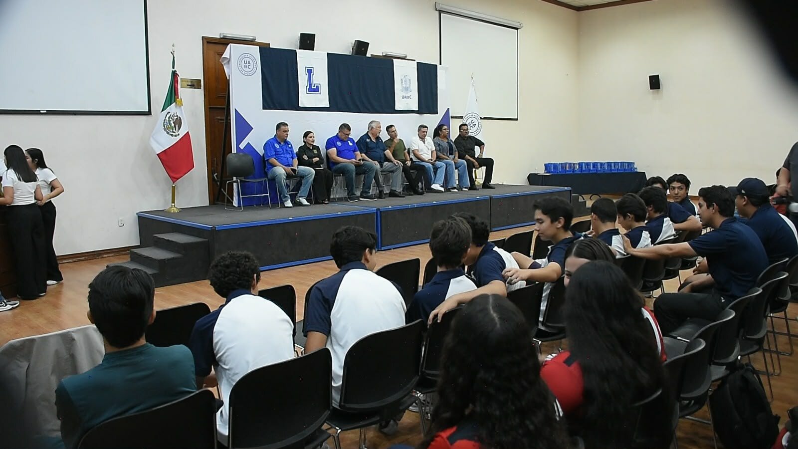 UAdeC