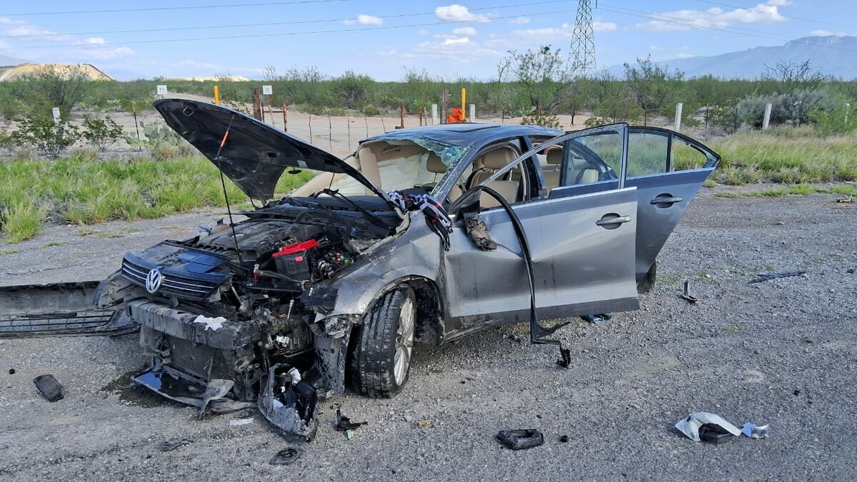 Maniobra evita tragedia familiar en la carretera 57 al norte de Monclova