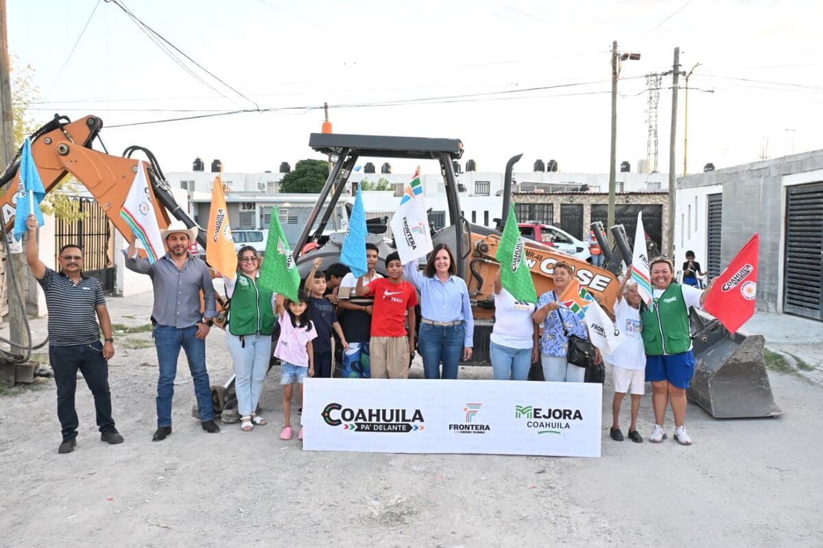 Sari Pérez arranca obra de pavimentación en la colonia Industrial