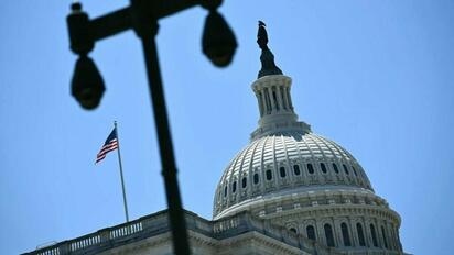 Congreso de EE. UU. aprueba fondos migratorios hasta fin del mandato de Trump