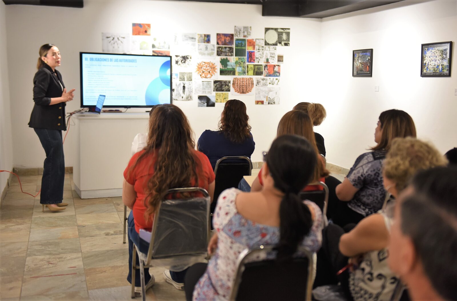 Capacitan a personal municipal sobre el derecho de petición y la atención ciudadana