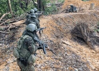 Ejército venezolano despliega operativo contra minería ilegal en Bolívar