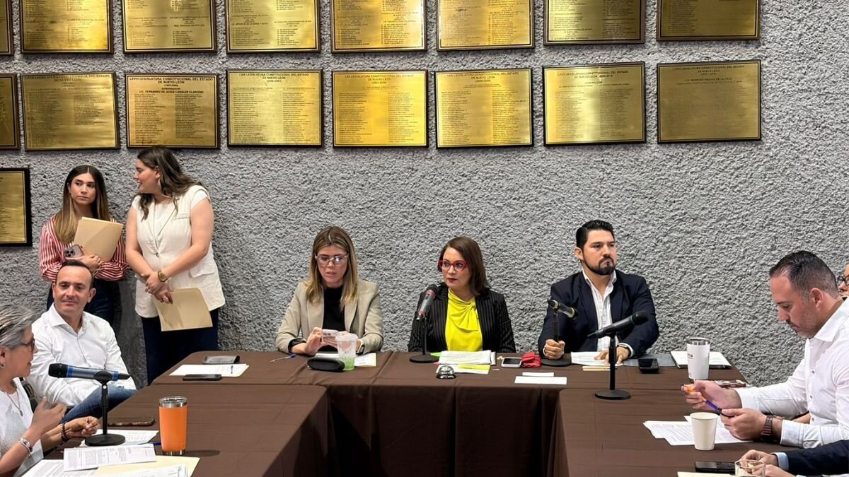 Comisión Anticorrupción del Congreso de NL iniciará juicio político contra Samuel García