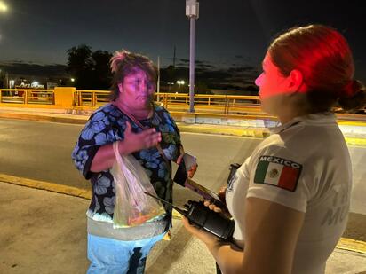 Mujer es atropellada y conductor escapa sin detenerse en el puente Calicanto