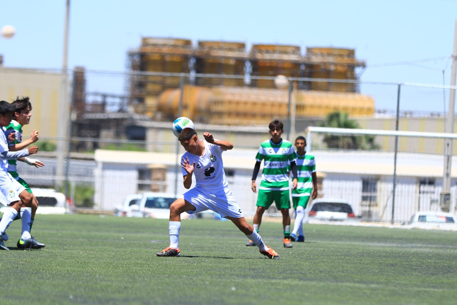 Peñoles promueve valores y fomenta el deporte