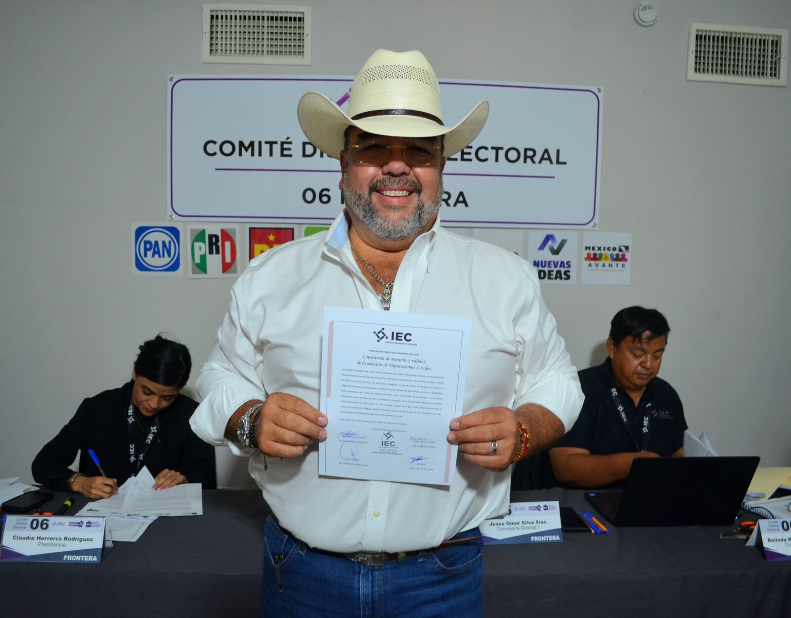 Región: Oficial ante IEC