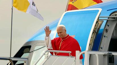 Papa León XIV evita hablar de pederastia en visita a España