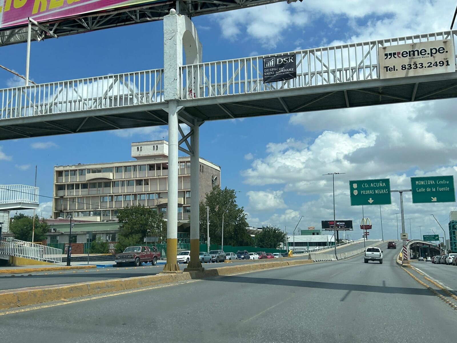 Ciudadanía ve necesarios más puentes peatonales
