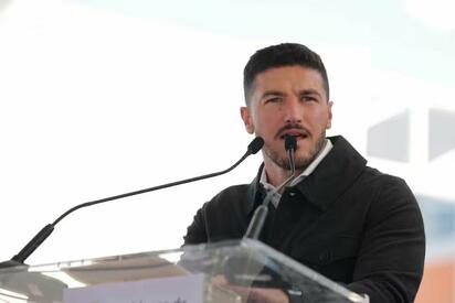 SAMUEL GARCÍA La Comisión Anticorrupción del Congreso de Nuevo León aprobó iniciar un juicio político contra Samuel García por presuntas irregularidades en recursos